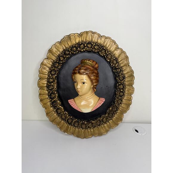 Antique Victorian Lady Sculpture Bust Hanging Oval Chalkware Frame, Baroque - Picture 3 of 8